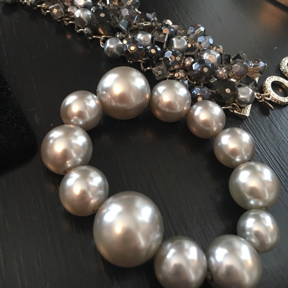 Gray stone ring and two matching bracelet set of 3 - Picture 3 of 4